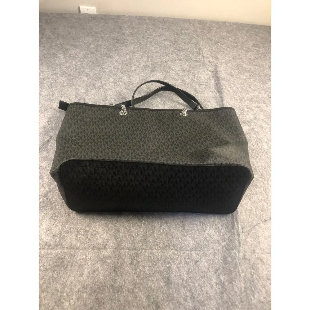 Michael Kors Black MK Logo Jet Set Travel Tote Tablet Zip NWOT - Picture 4 of 10